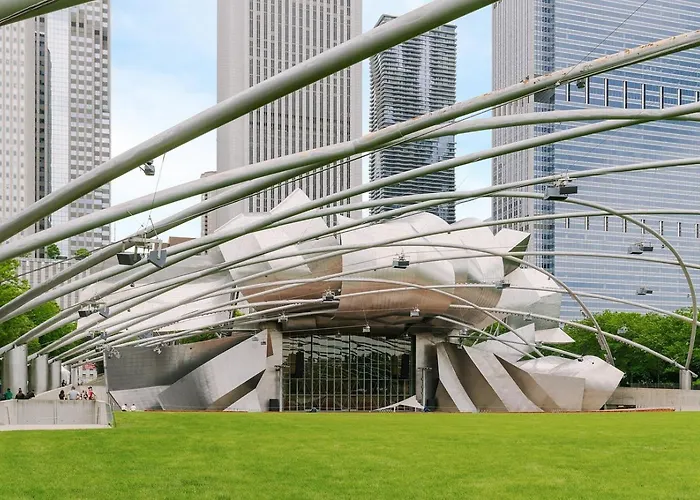 Livn Millennium Park Downtown Superior 2 Br